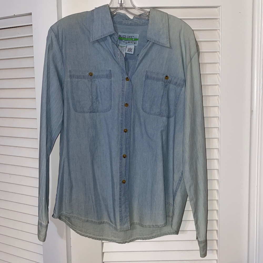 Orvis insec shield women’s denim-look shirt Sz M